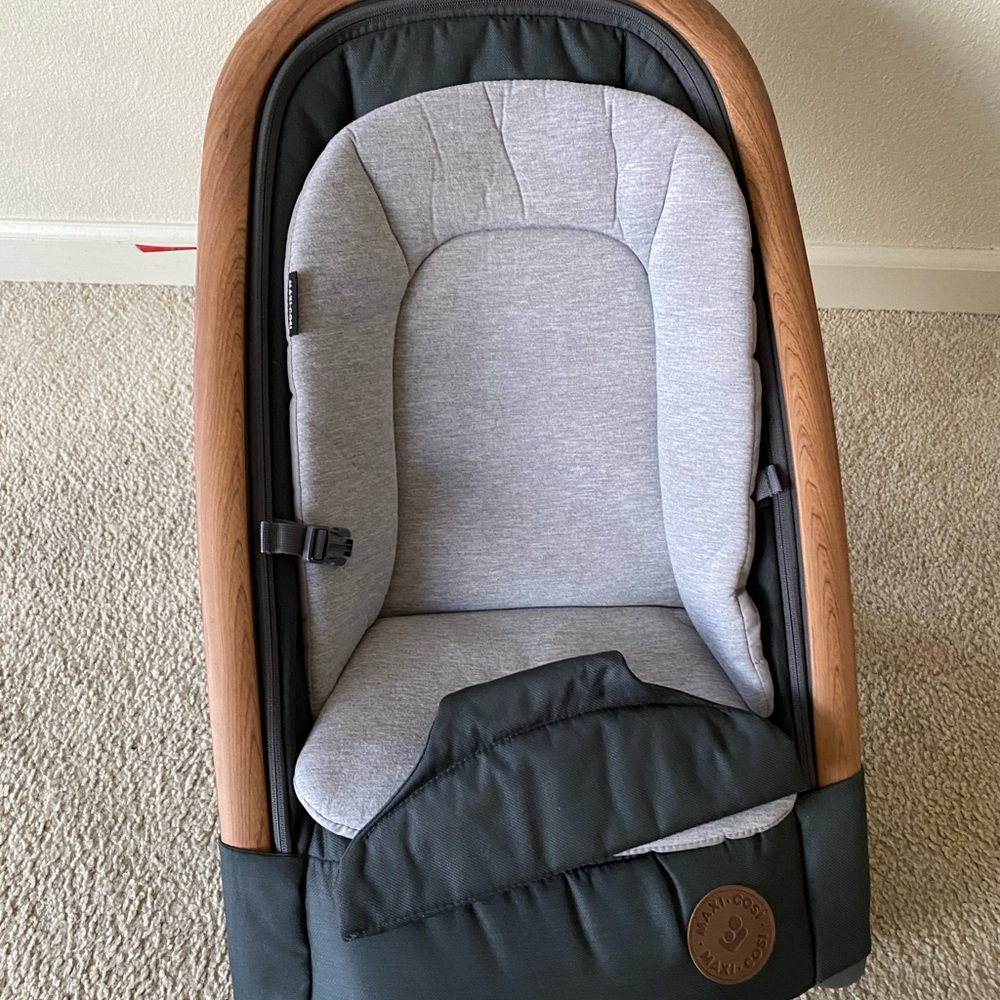 Maxi Cosi Kori 2-In-1 Rocker